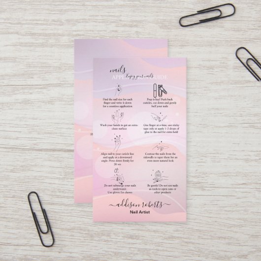 Carte De Visite Logo Holographique Élégant et Violet Moderne Entre (Devant/Arrière en situation)