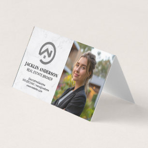 Carte De Visite Logo immobilier moderne Femme d'affaires