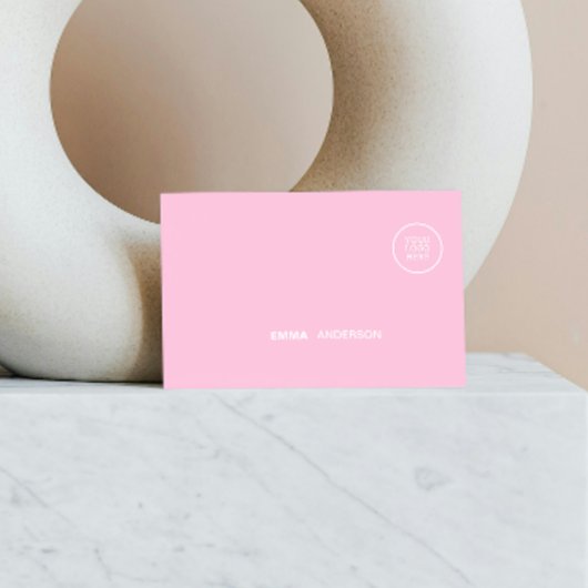 Carte De Visite Logo professionnel Bold Pink Qr Code