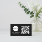 Carte De Visite Logo professionnel du code QR | Noir moderne profe (Debout devant)