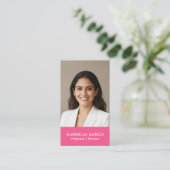 Carte De Visite Logo Rose Clair Code QR Photo Professionnel (Debout devant)