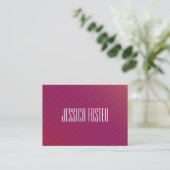 Carte De Visite Magenta chic minimaliste (Debout devant)