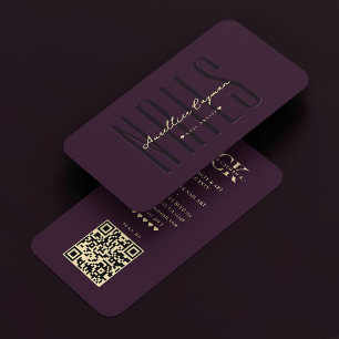 Carte De Visite Manicuriste de couleur violet foncé
