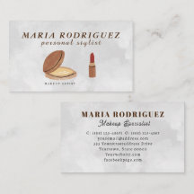 Maquilleuse Élégante et Impeccable sur Marbre Blan
