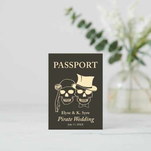 Carte De Visite mariage pirate inserts rsvp (Debout devant)