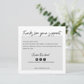 Carte de visite Merci (Debout devant)