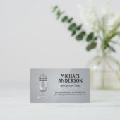 Carte De Visite Microphone | Hôte Podcast | Gris (Debout devant)