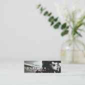 Carte De Visite Mini carré de photographie noir et blanc moderne (Debout devant)