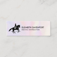 Elégant cavalier de Dressage sur un Arrière - plan