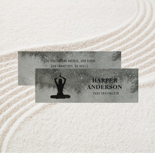 Carte De Visite Mini Professeur professionnel de yoga noir en aquarelle