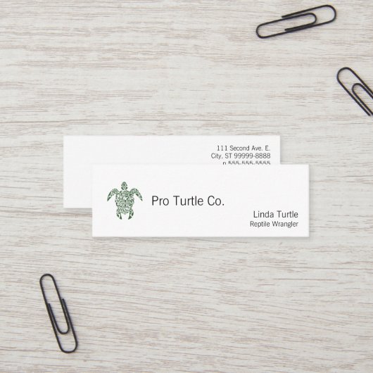 Carte De Visite Mini Tortue tribale de style d'impression typographique (Devant/Arrière en situation)