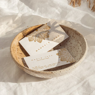 Carte de visite minimaliste de Mandala d'or
