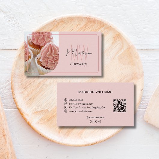 Carte De Visite Modern Monogram Logo QR Bakery Pastry Chef