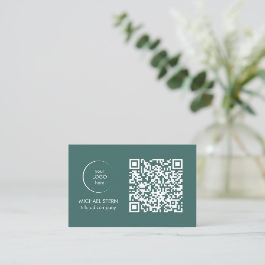 Carte de visite moderne avec code QR (Debout devant)