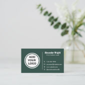 Carte de visite moderne avec logo vert forêt  (Debout devant)