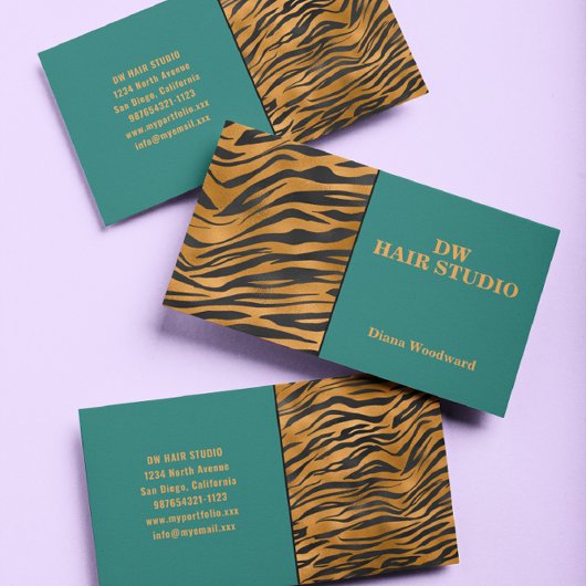 Carte de visite moderne couleur verte fille