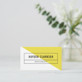 Carte de visite moderne de bloc jaune de couleur (Debout devant)