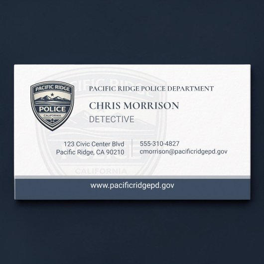 Carte de visite moderne pour détective de police