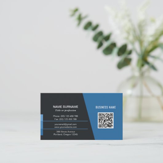 Carte de visite moderne professionnel avec code QR (Debout devant)