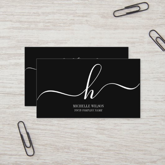 Carte De Visite Monogramme Élégant Initiales Nom Script Noir Blanc (Devant/Arrière en situation)