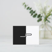 Carte De Visite Monogramme noir blanc personnalisé Élégant initial (Debout devant)