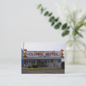 Carte De Visite Motel de clown (Debout devant)