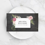Carte De Visite Motif Floral vintage moderne sur Chalkboard Design<br><div class="desc">Votre nom ou nom d'entreprise est élégamment encadré d'un motif floral vintage dans un style moderne posé sur une image arrière - plan en damier noir. Cette conception fait partie d'une série de fournitures de bureau de coordination. Magasinez des papeteries assorties, classeurs, étiquettes et plus dans notre boutique : zazzle.com/1201am....</div>