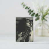 Carte De Visite Musicien de chanteuse moderne Photo Guitariste QR  (Debout devant)