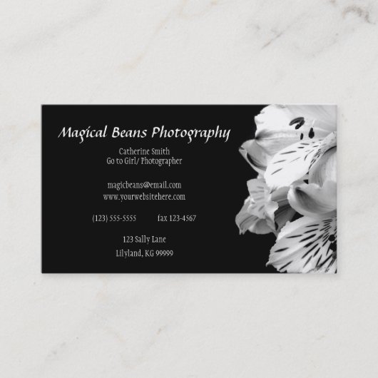 Carte de visite noir et blanc de profil de lis (Devant)