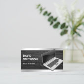 Carte De Visite Ordinateur portable en bois gris Technicien de rép (Debout devant)