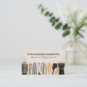 Carte De Visite Outils de salon de cheveux sur table en bois (Debout devant)