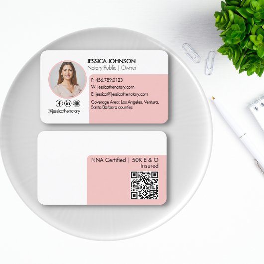 Carte De Visite Pastel Pink Minimal & Moderne QR Code Photo Notair