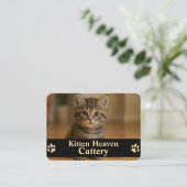 Carte de visite personnalisable pour chatterie (Debout devant)