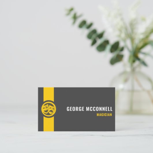 Carte De Visite Personnalisé gris foncé noir Jaune Créatif & Média (Debout devant)