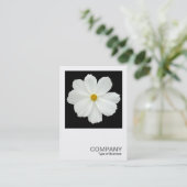 Carte De Visite Photo carré 0167 - Fleur de Cosmos en noir (Debout devant)