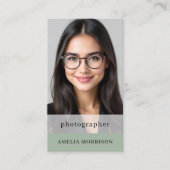 Carte De Visite Photographe Vert Sage QR Code Photo Moderne (Devant)