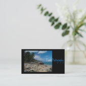 Carte De Visite Plage rocheuse avec des palmiers (Debout devant)