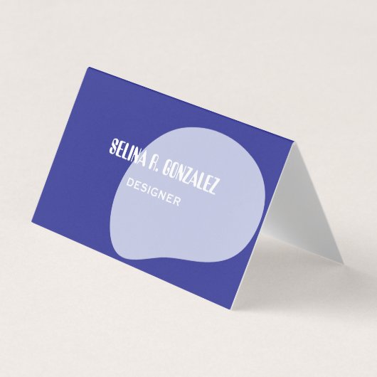 Carte de visite pliée avec design bleu cool-neutre (Devant)
