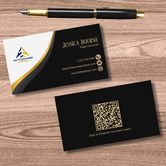 Carte De Visite Professional QR Code Elegant Black Gold Pilot