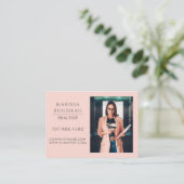 Carte de visite professionnelle Blush pour agent i (Debout devant)