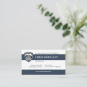 Carte de visite professionnelle de détective de po (Debout devant)