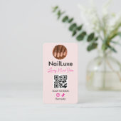Carte De Visite QR Code Nail Technician Blush Pink Photo (Debout devant)