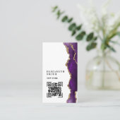 Carte de visite QR en marbre violet texture (Debout devant)