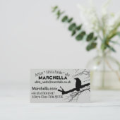 Carte De Visite Raven Grey (Debout devant)