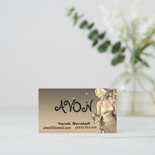 Carte de visite représentant Retro Avon (Debout devant)
