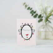 Carte de visite rose au blason héraldique (Debout devant)