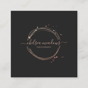 Carte de visite rose de logo d'or