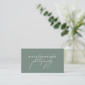 Carte De Visite Sage Green Signature Script QR Code Médias sociaux (Debout devant)