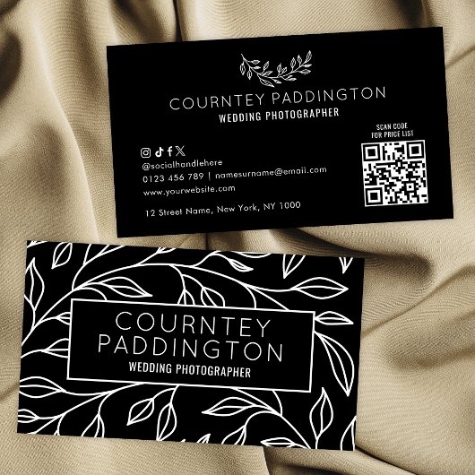 Carte De Visite Salon de beauté florale moderne noir et blanc Code