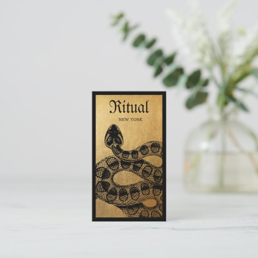 Carte de visite serpent d'or (Debout devant)